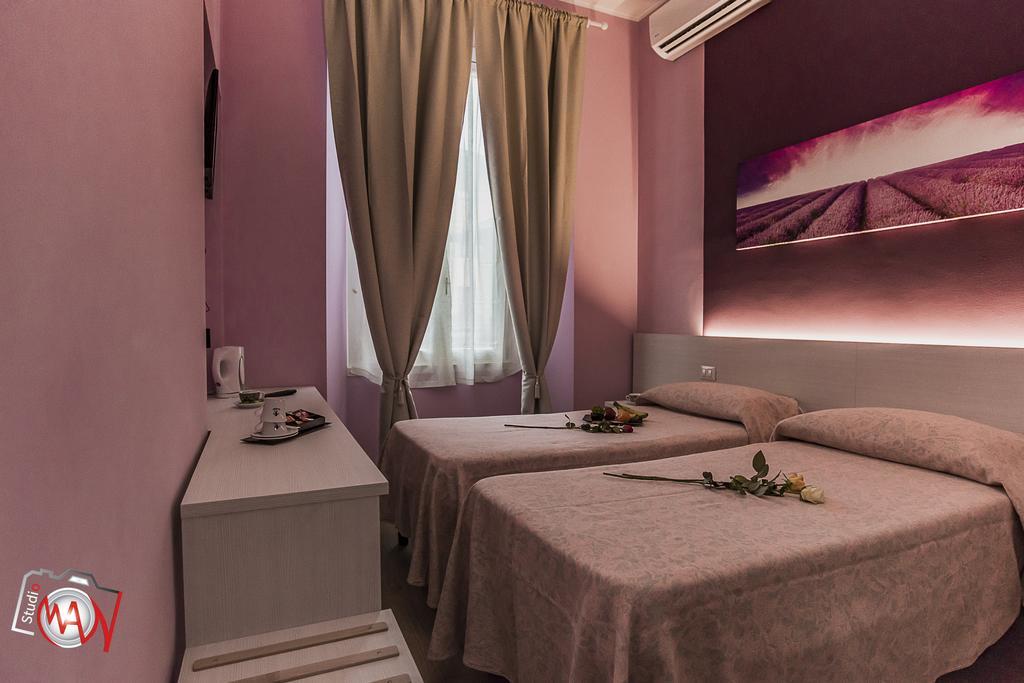 Hotel Moderno Lecco Buitenkant foto