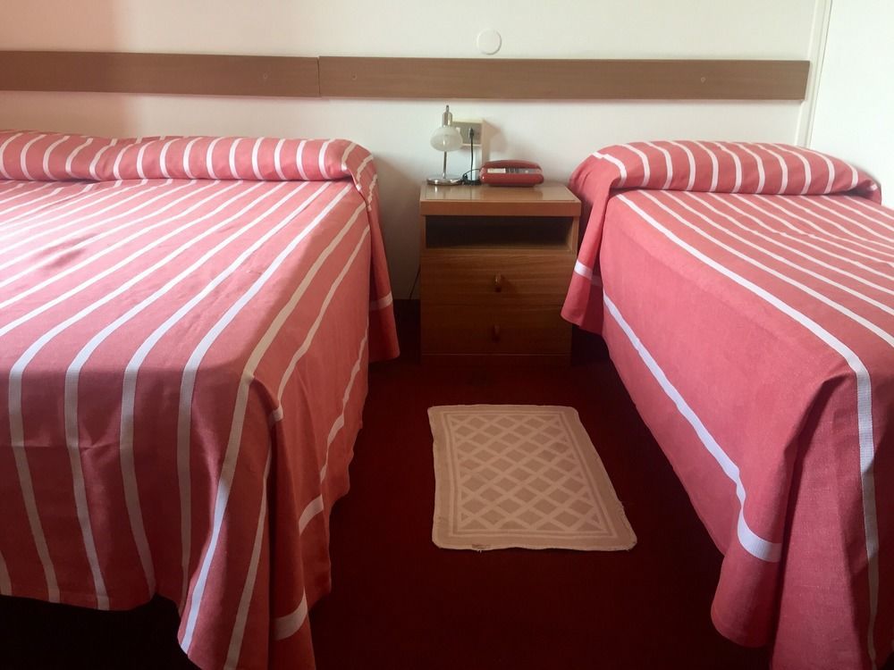 Hotel Moderno Lecco Buitenkant foto