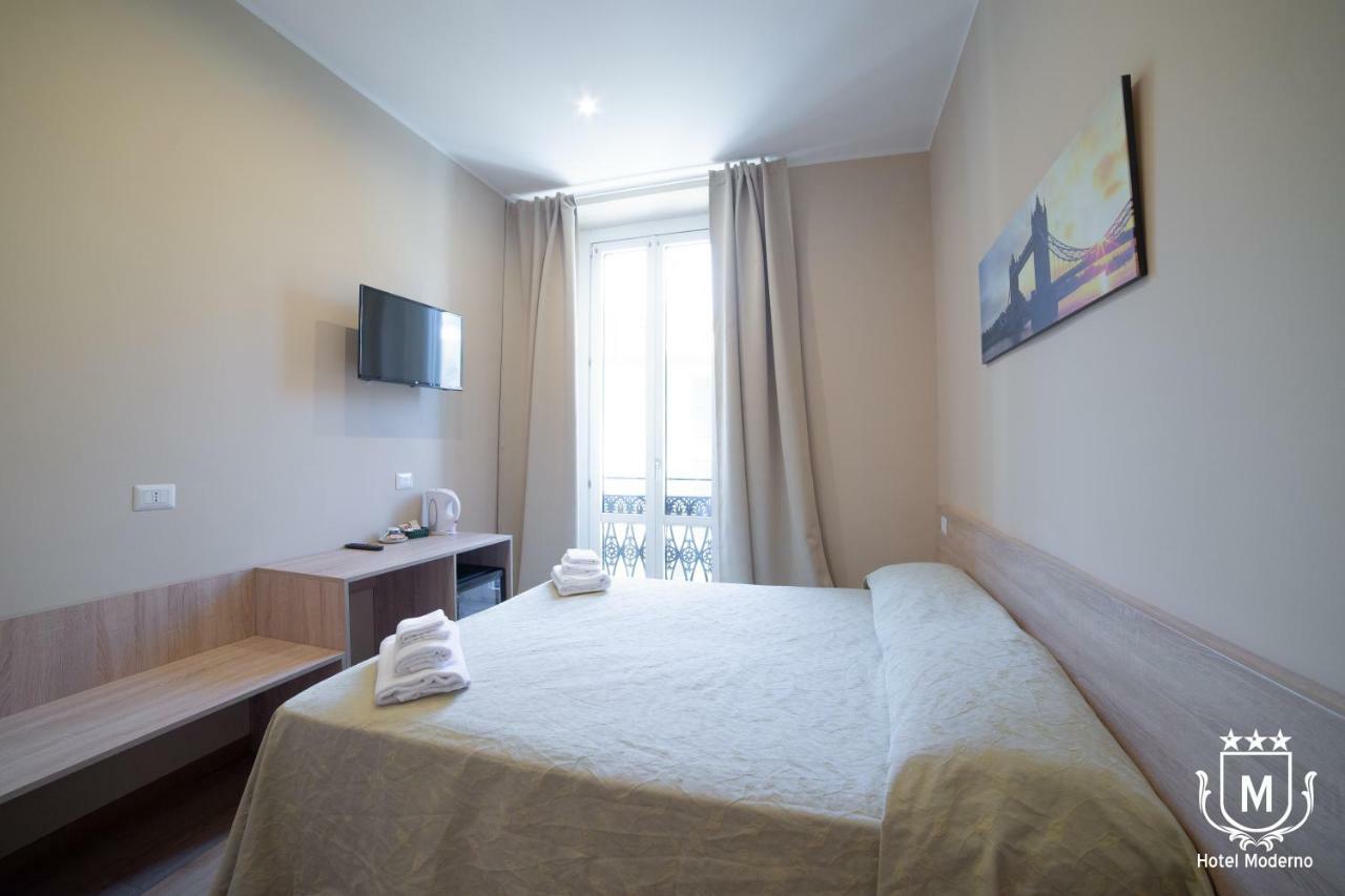 Hotel Moderno Lecco Buitenkant foto